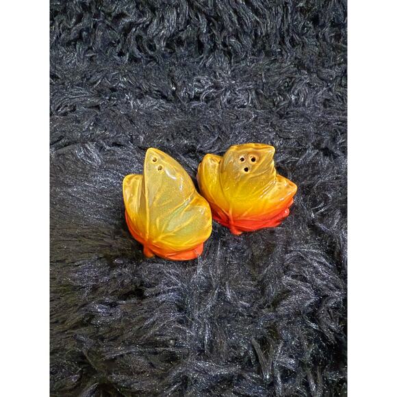 Ceramic Maple Leaf Matching Salt & Pepper Shaker Ceramic Condiment Shaker - Picture 2 of 14